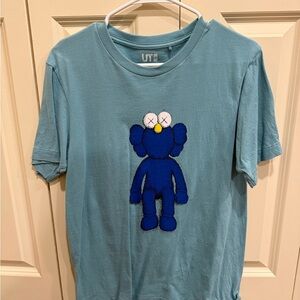 Uniqlo Teal Kids Tee with Blue Character Design
